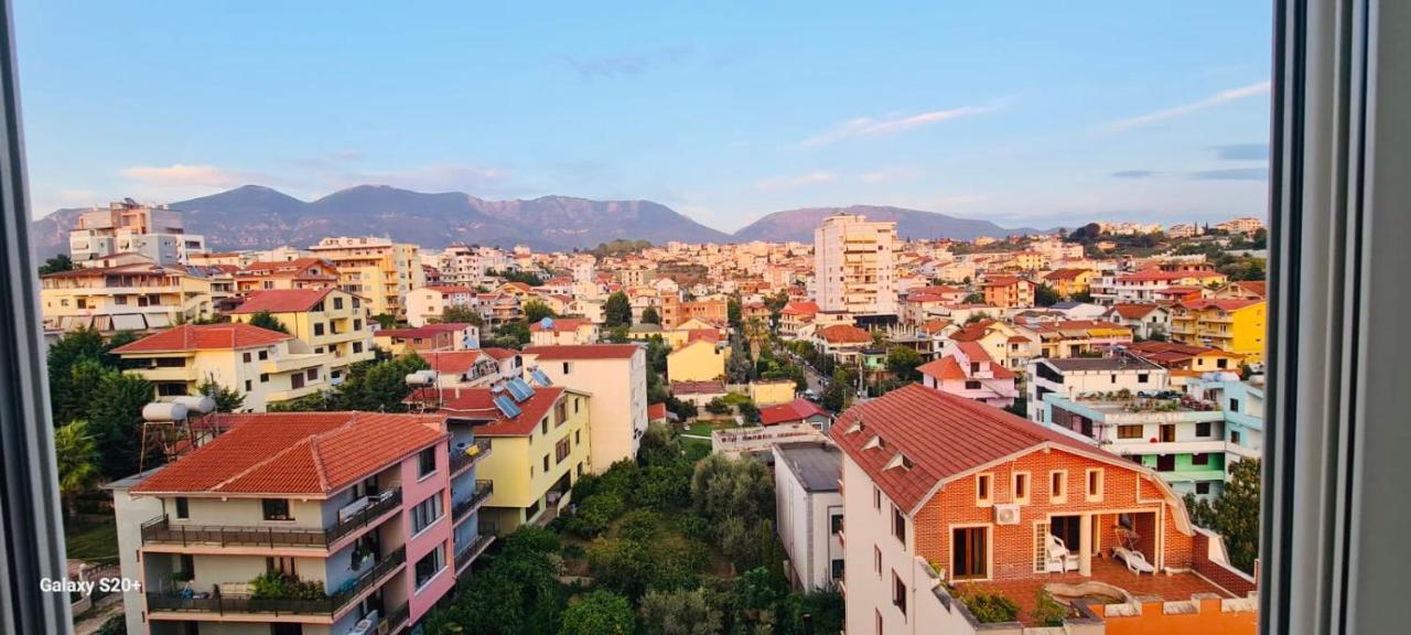 Avi - Daily Rent Apartment Tirana Bagian luar foto